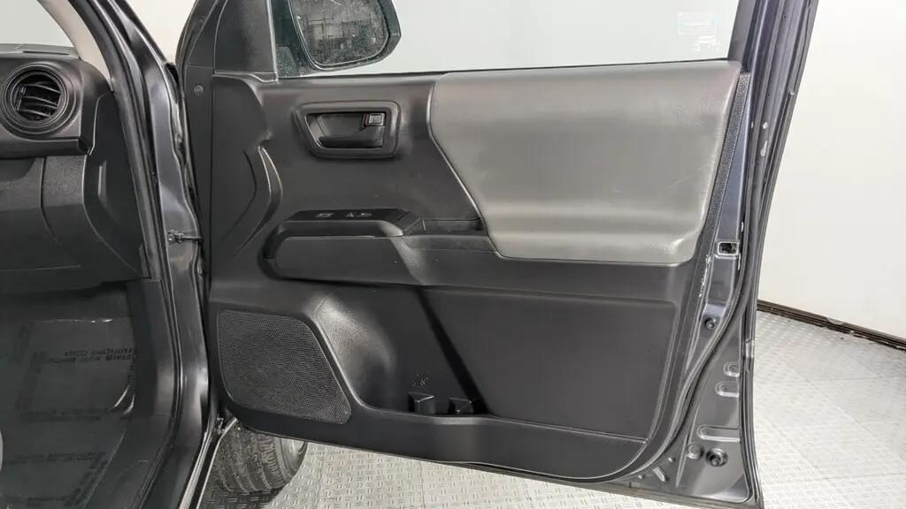 Toyota Tacoma 4Wd Sr For Sale In Orlando - Thumbnail 20