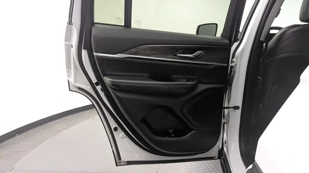 Jeep Grand Cherokee Limited For Sale In West Palm - Thumbnail 15