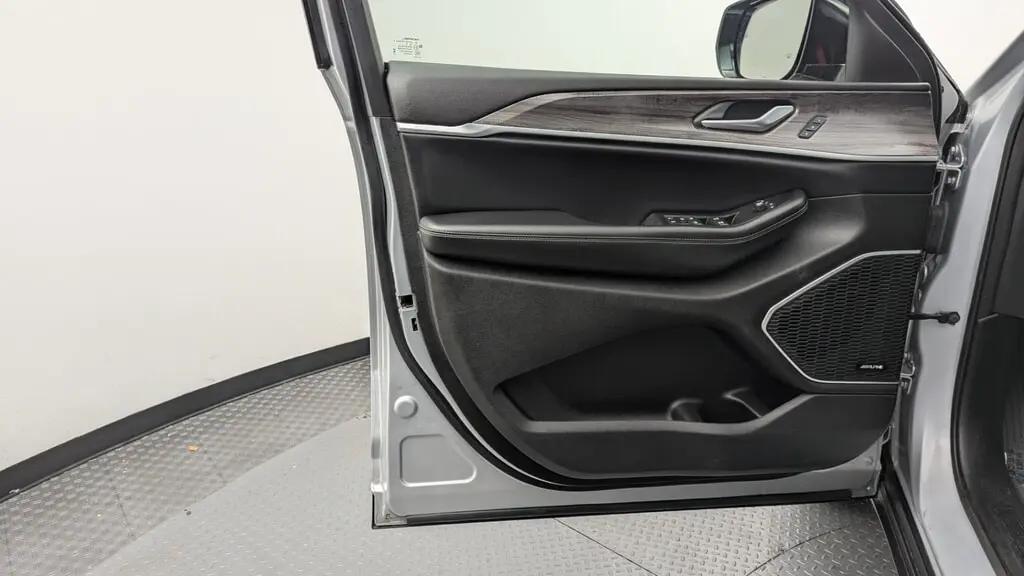 Jeep Grand Cherokee 4Xe For Sale In West Palm - Thumbnail 12