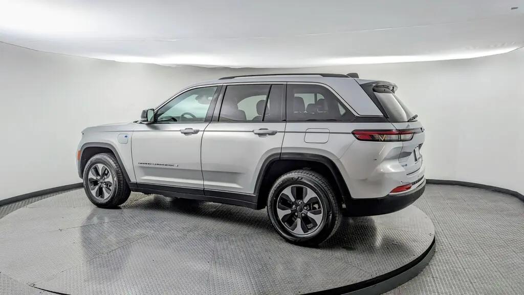 Jeep Grand Cherokee 4Xe For Sale In West Palm - Thumbnail 5