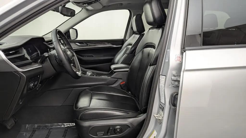 Jeep Grand Cherokee 4Xe For Sale In West Palm - Thumbnail 13