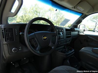 Chevrolet Express Cutaway Box Truck 3500 - Thumbnail 19