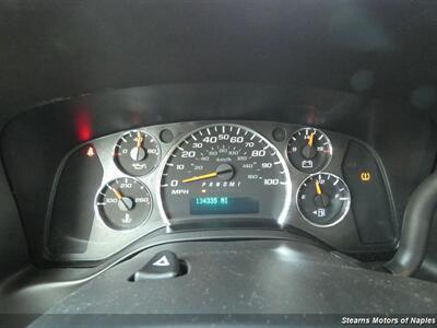 Chevrolet Express Cutaway Box Truck 3500 - Thumbnail 10