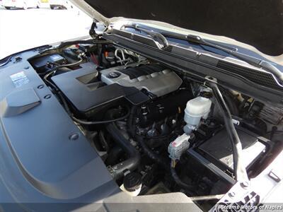 Cadillac Escalade Esv Platinum - Thumbnail 9