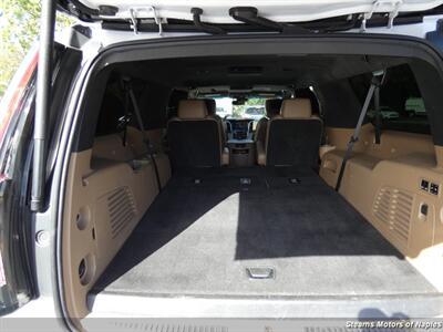 Cadillac Escalade Esv Platinum - Thumbnail 17