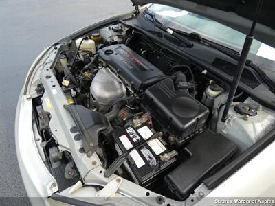 Toyota Camry Le - Thumbnail 9