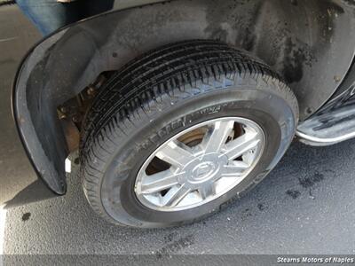 Cadillac Escalade Ext - Thumbnail 18