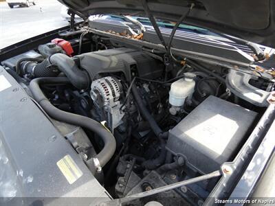 Cadillac Escalade Ext - Thumbnail 9