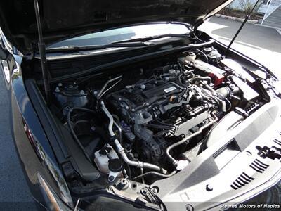 Toyota Camry Se - Thumbnail 8