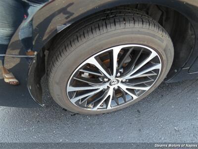 Toyota Camry Se - Thumbnail 19