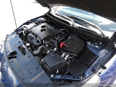 Nissan Altima 2.5 Sr - Thumbnail 9