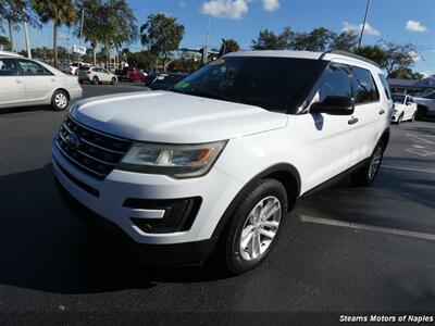 Ford Explorer - Thumbnail 4