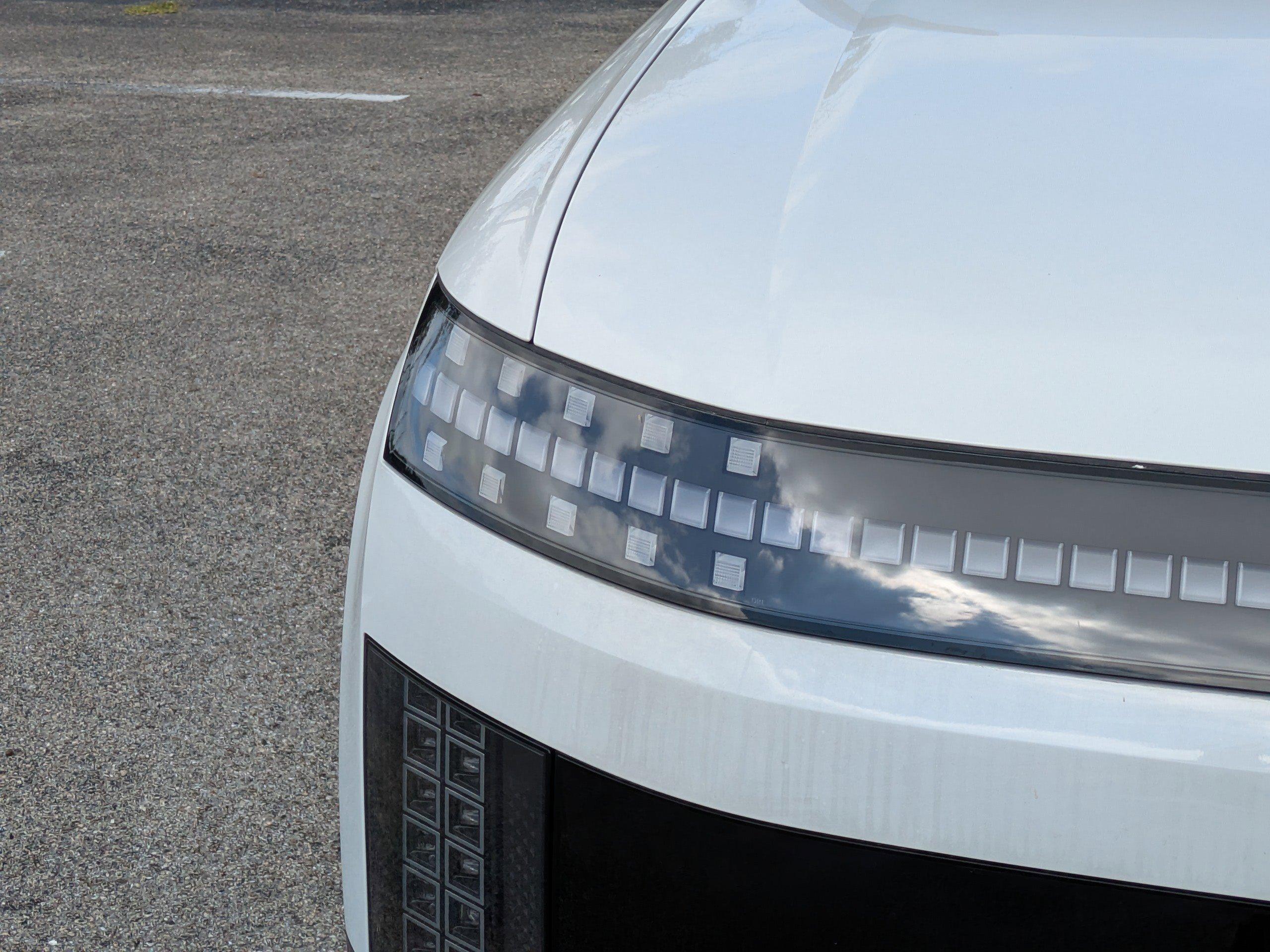 Hyundai Ioniq 9 Performance Calligraphy All Wheel Drive Sport Utility - Thumbnail 8