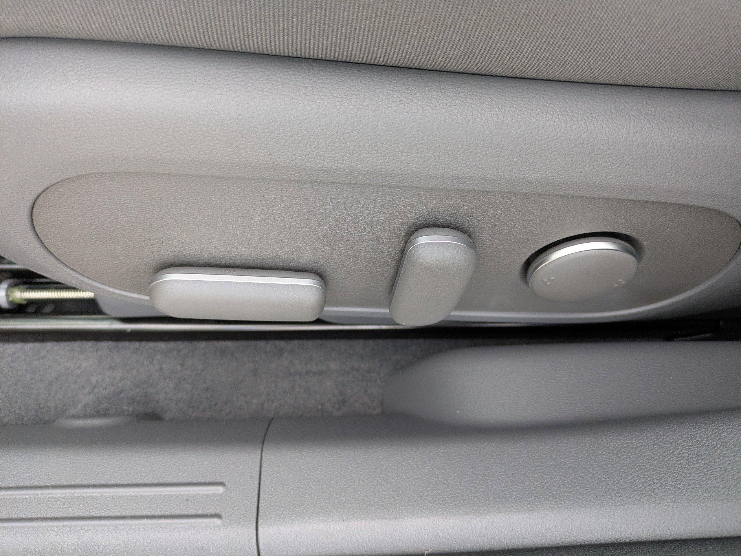 Hyundai Ioniq 5 Se Rear Wheel Drive Sport Utility - Thumbnail 18