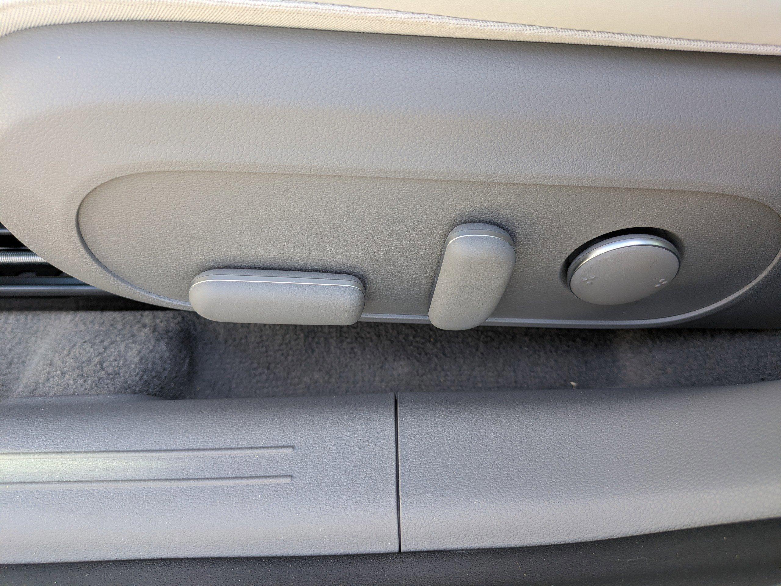 Hyundai Ioniq 6 Sel Rear Wheel Drive 4Dr Car - Thumbnail 18