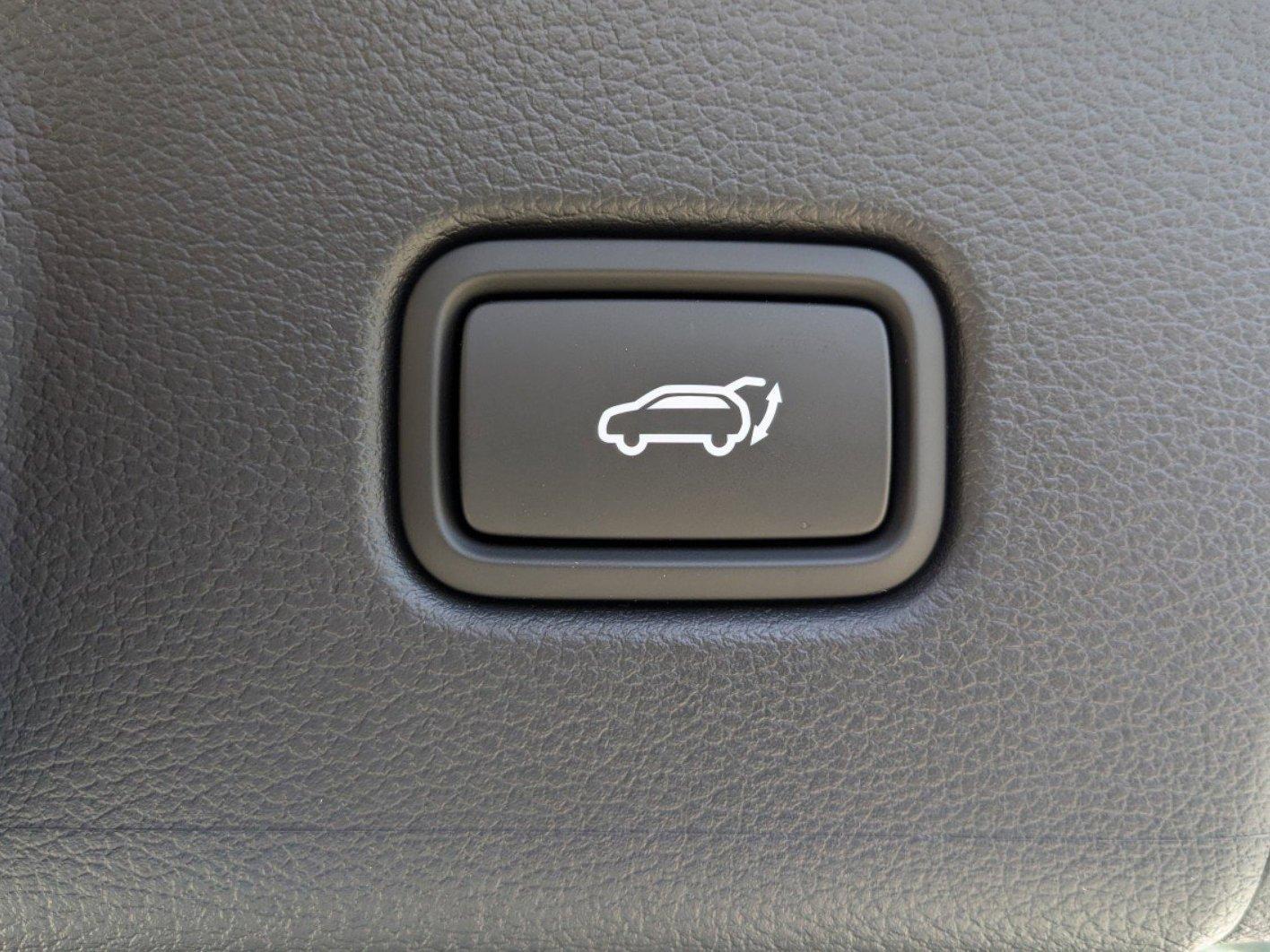 Hyundai Palisade Calligraphy Night Edition Awd All Wheel Drive Sport Utility - Thumbnail 17