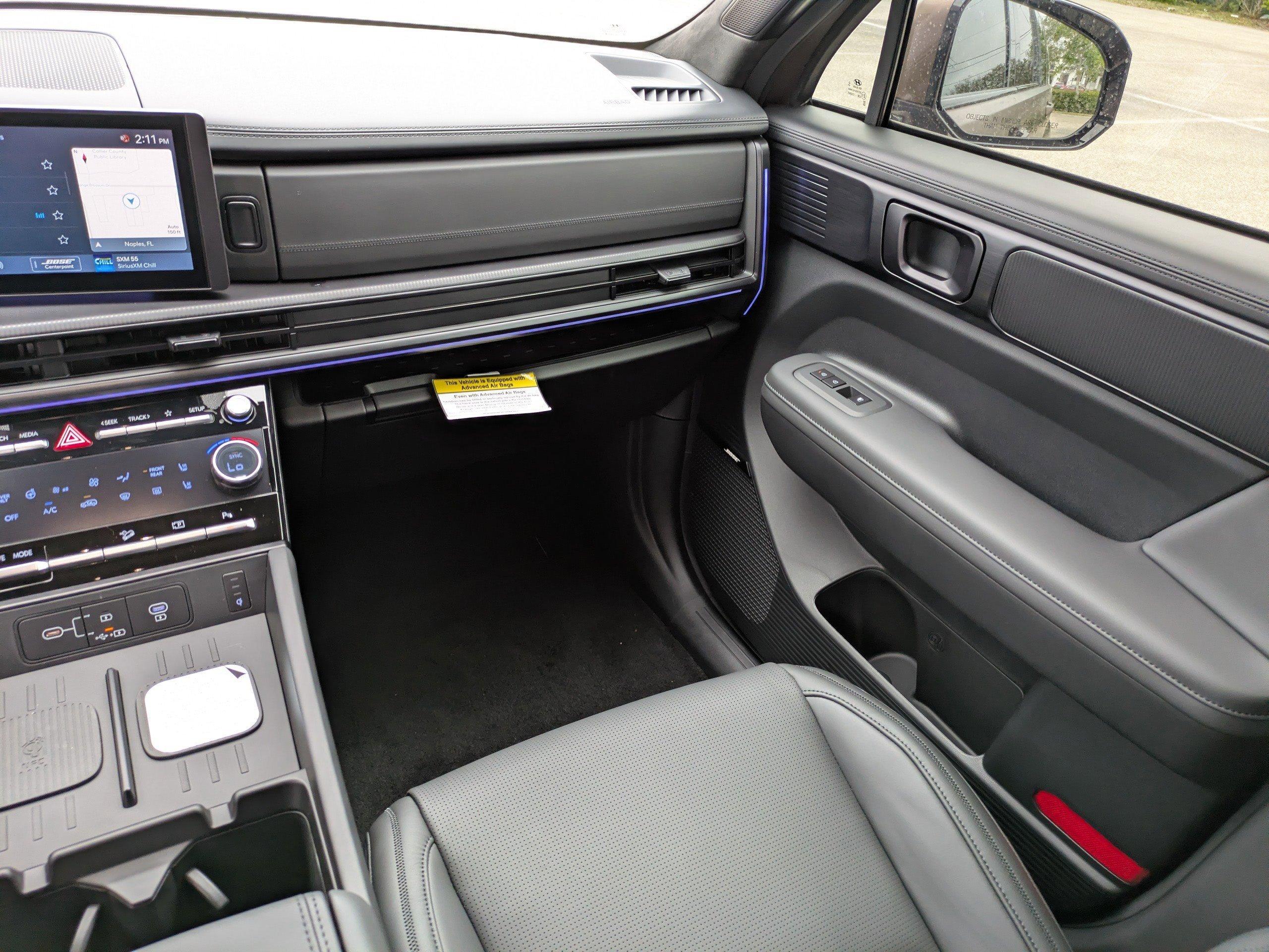 Hyundai Santa Fe Hybrid Calligraphy Front Wheel Drive Sport Utility - Thumbnail 13