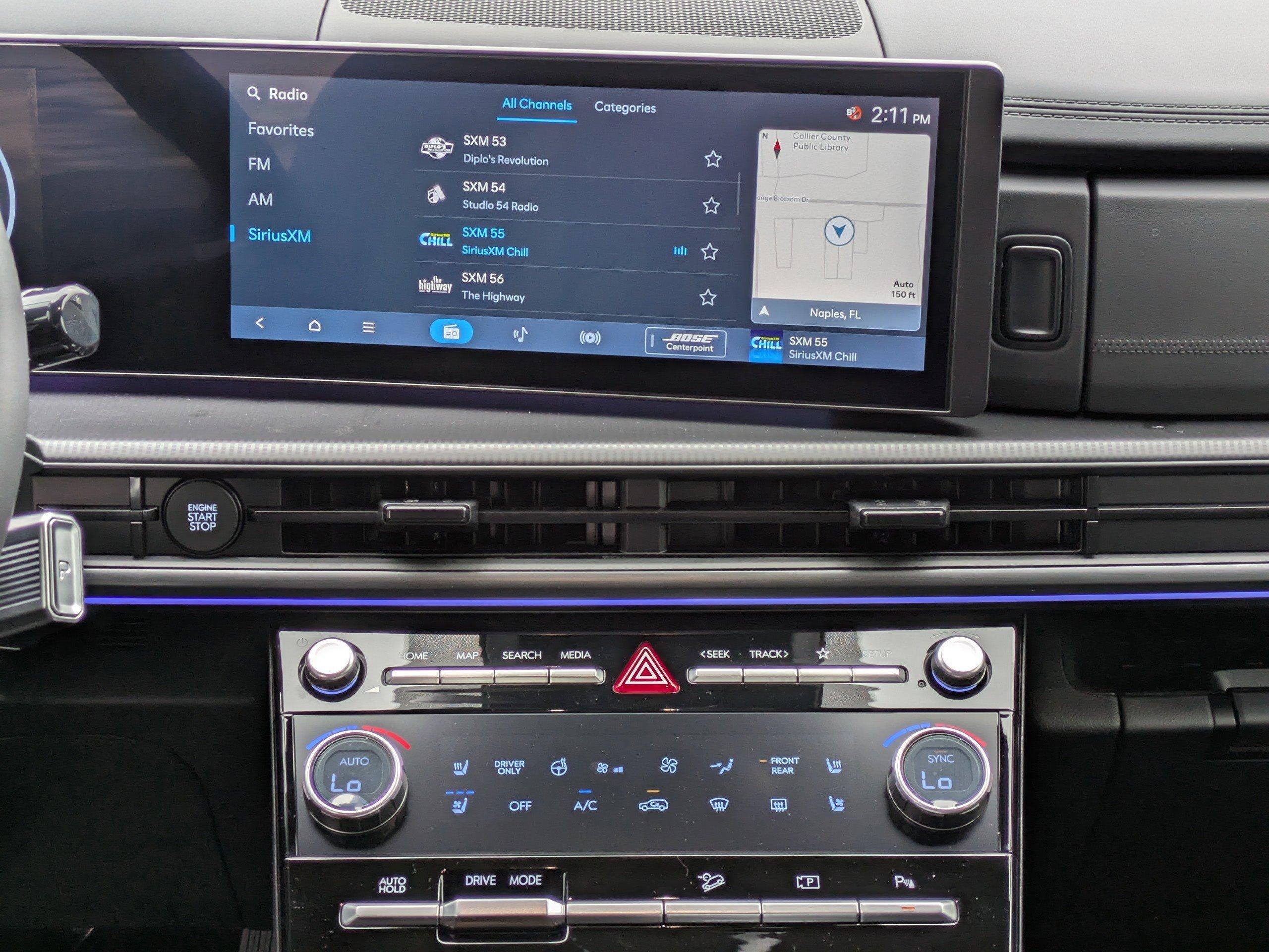 Hyundai Santa Fe Hybrid Calligraphy Front Wheel Drive Sport Utility - Thumbnail 14