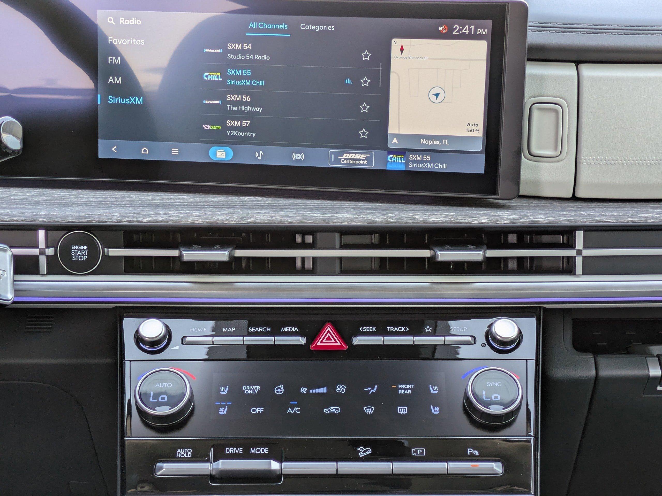 Hyundai Santa Fe Hybrid Calligraphy Front Wheel Drive Sport Utility - Thumbnail 14