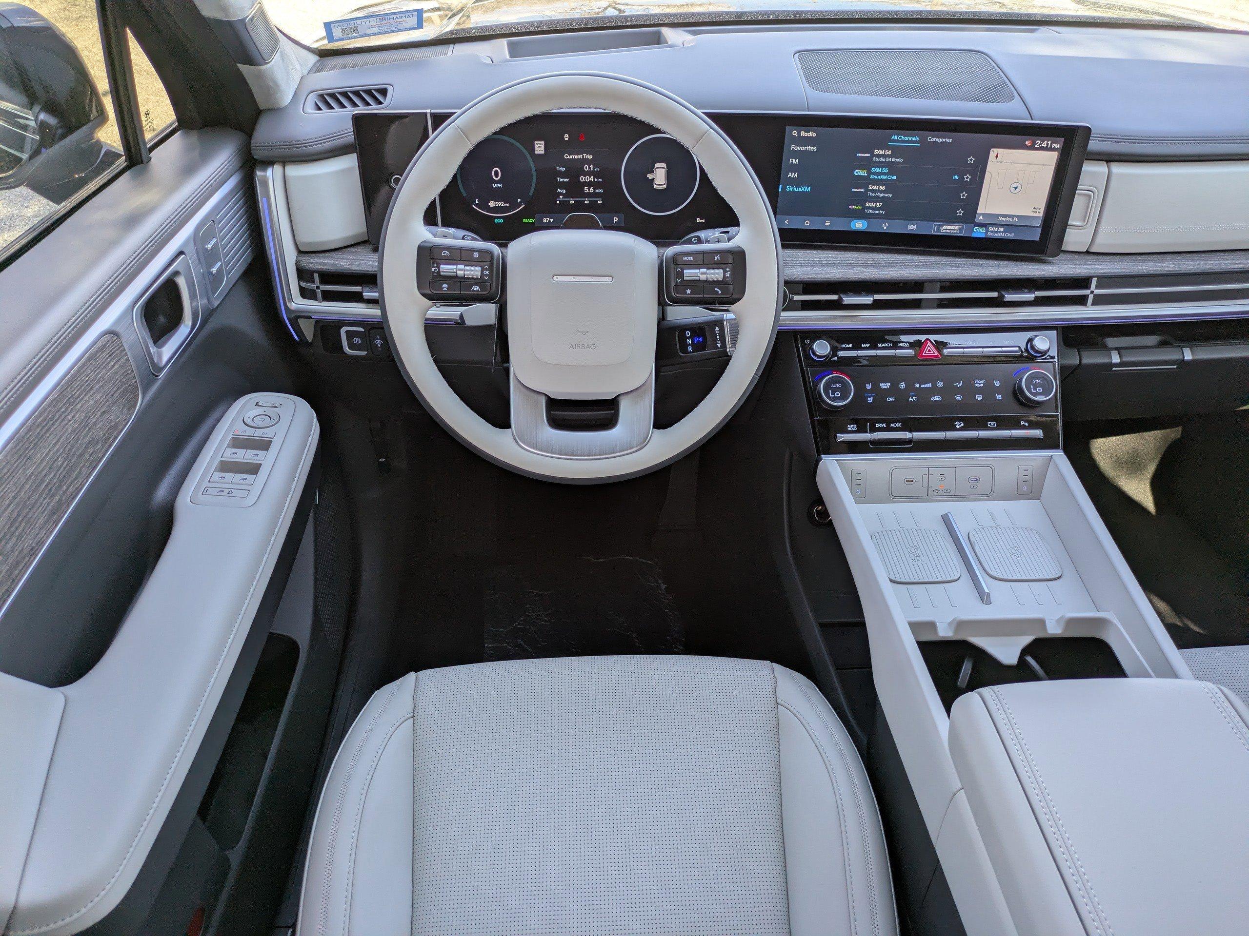 Hyundai Santa Fe Hybrid Calligraphy Front Wheel Drive Sport Utility - Thumbnail 12