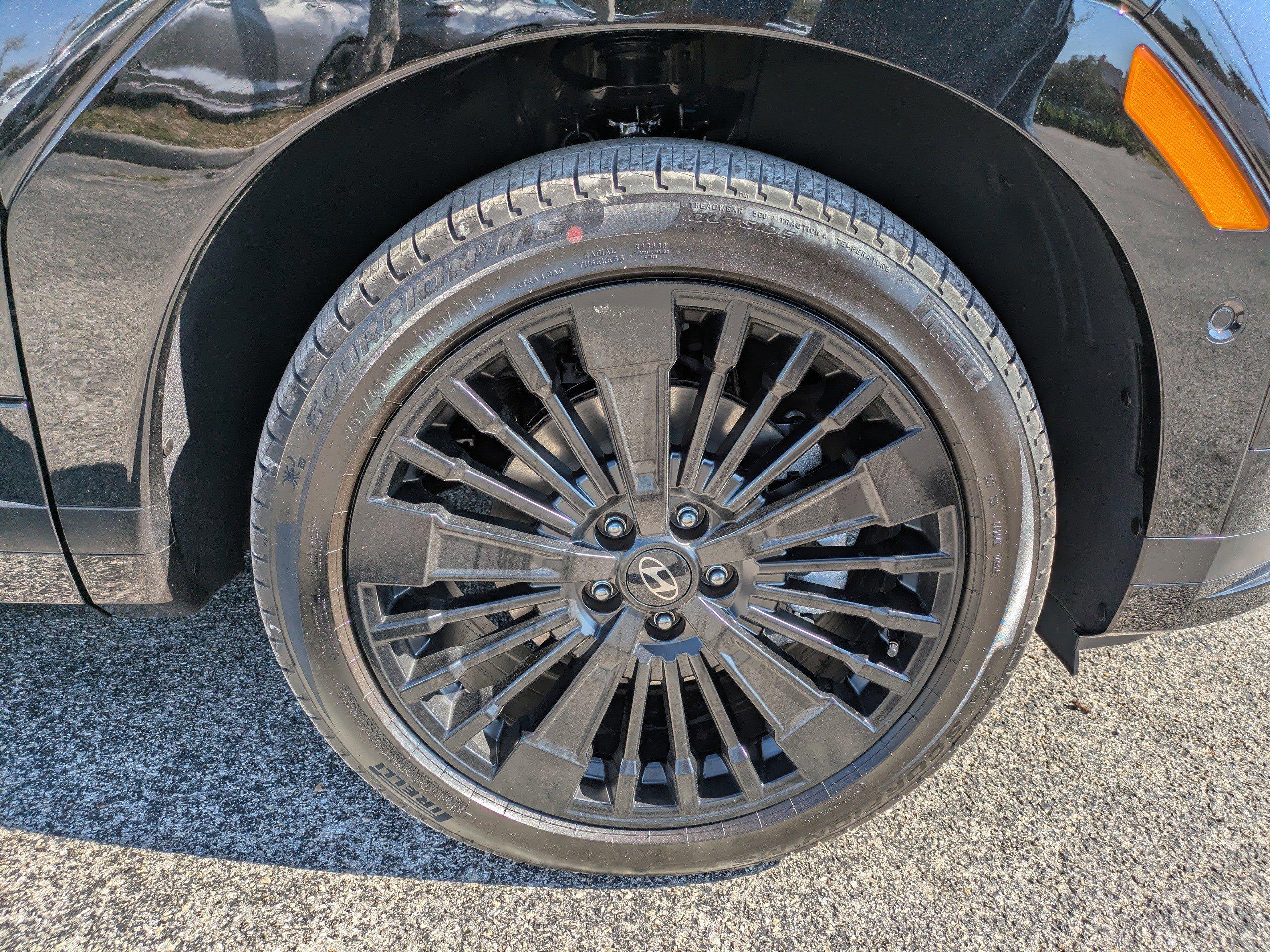 Hyundai Santa Fe Hybrid Calligraphy Front Wheel Drive Sport Utility - Thumbnail 10