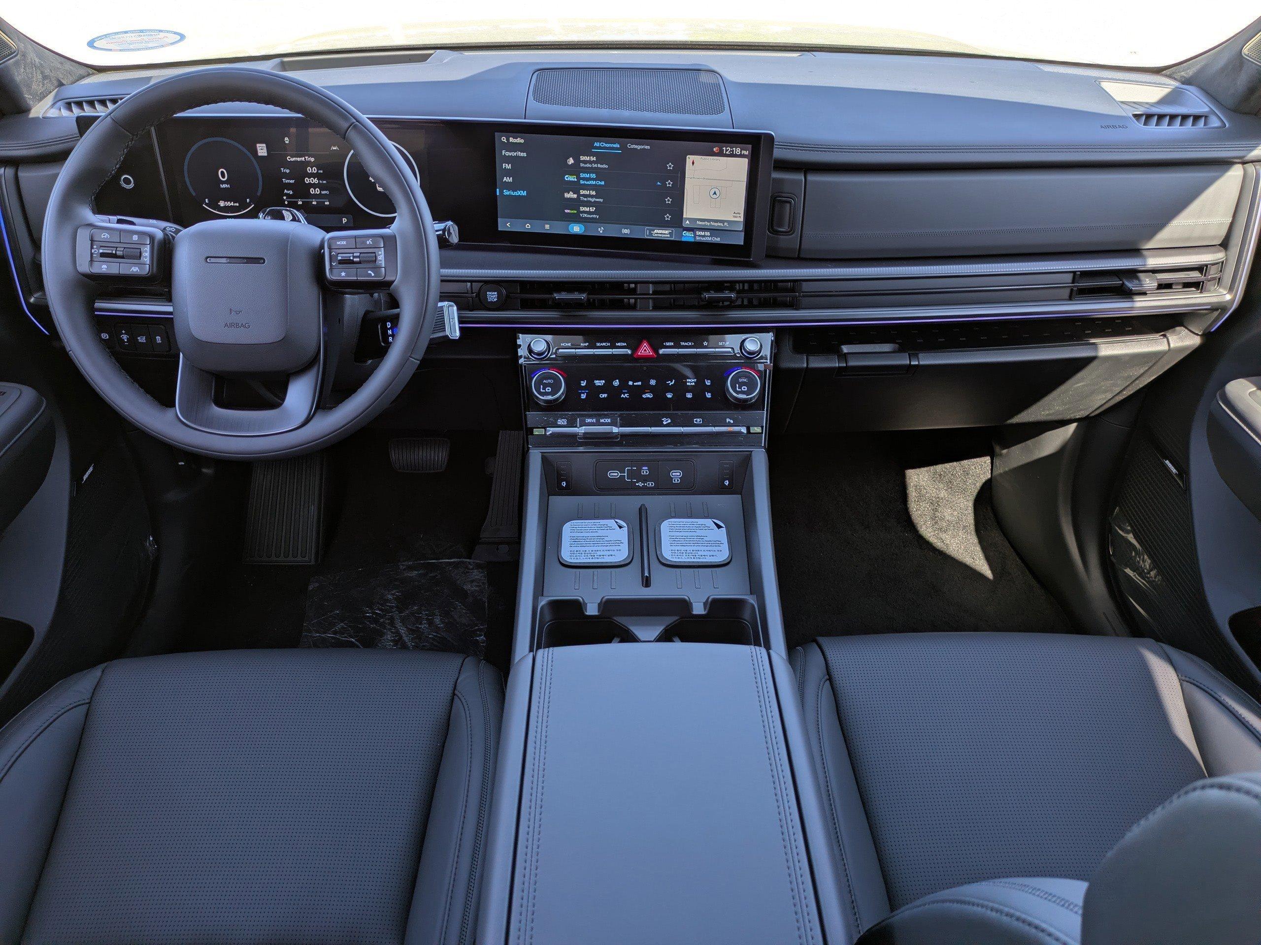 Hyundai Santa Fe Hybrid Calligraphy Front Wheel Drive Sport Utility - Thumbnail 11