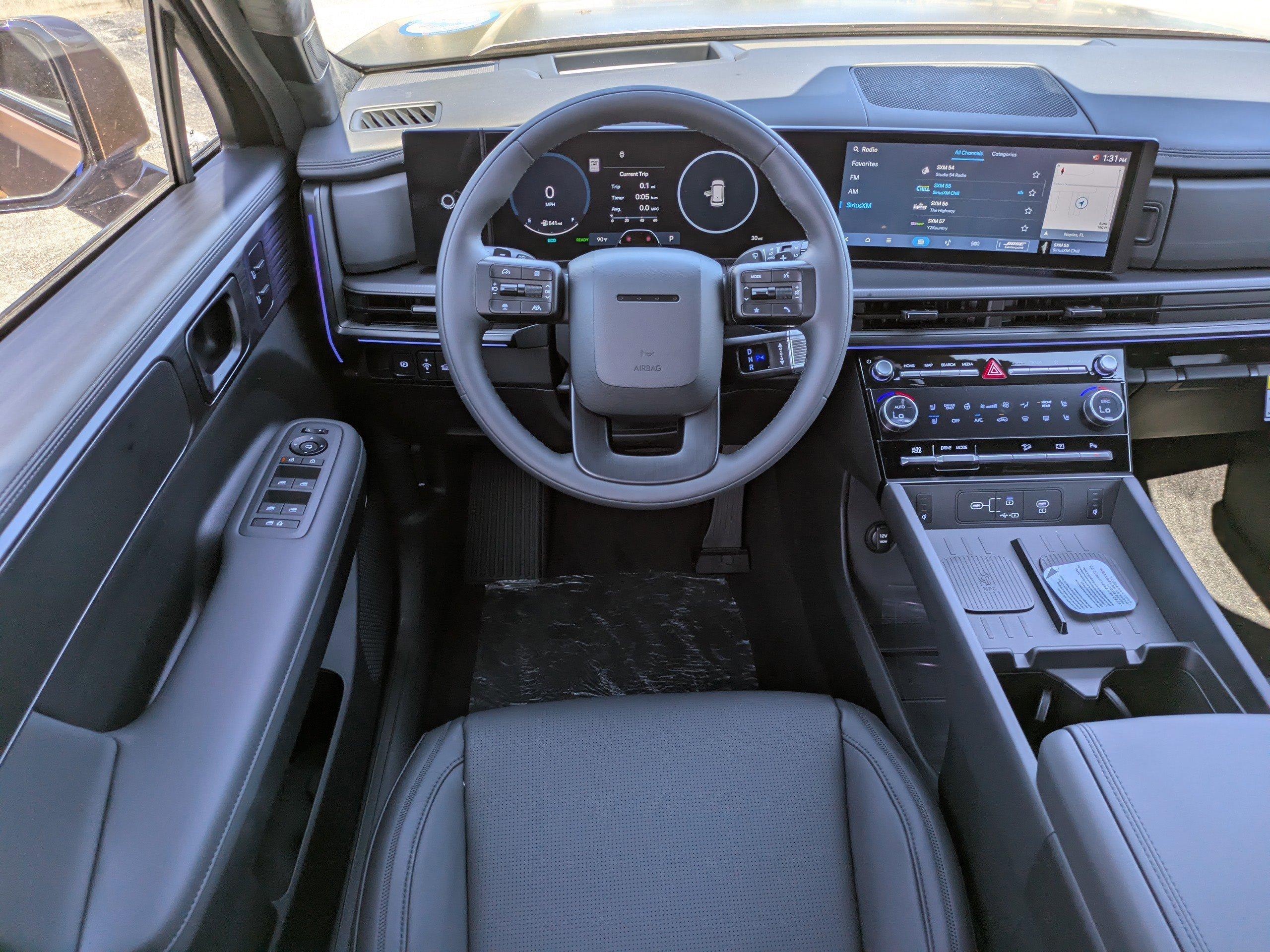 Hyundai Santa Fe Hybrid Calligraphy Front Wheel Drive Sport Utility - Thumbnail 12