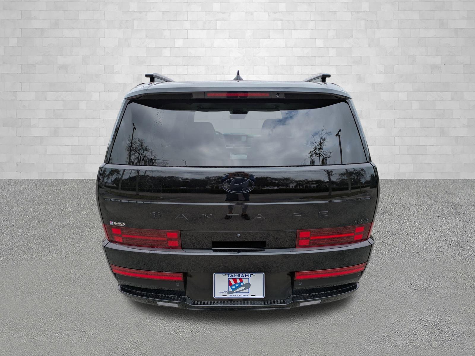 Hyundai Santa Fe Hybrid Calligraphy Front Wheel Drive Sport Utility - Thumbnail 4