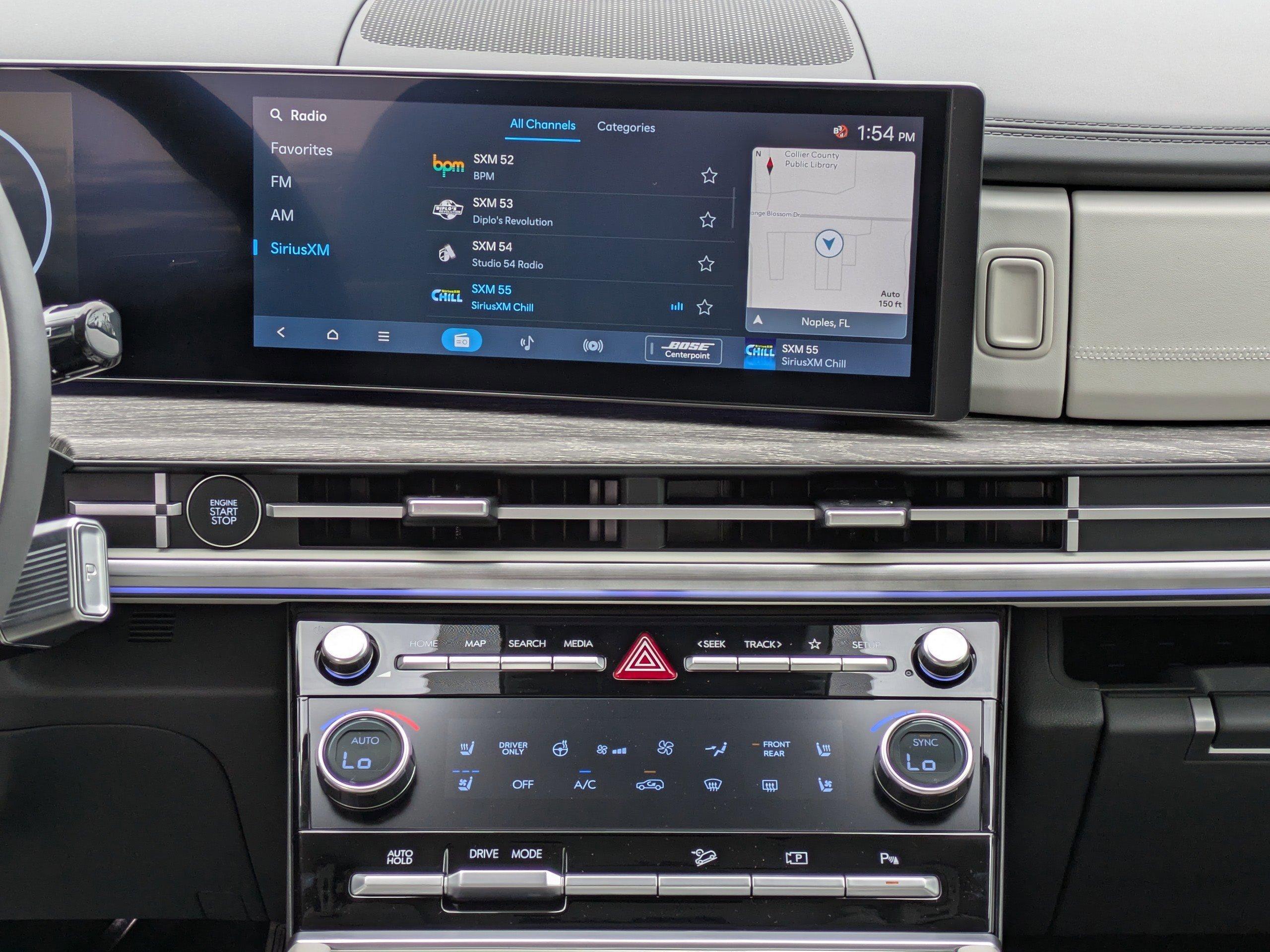 Hyundai Santa Fe Hybrid Calligraphy Front Wheel Drive Sport Utility - Thumbnail 14