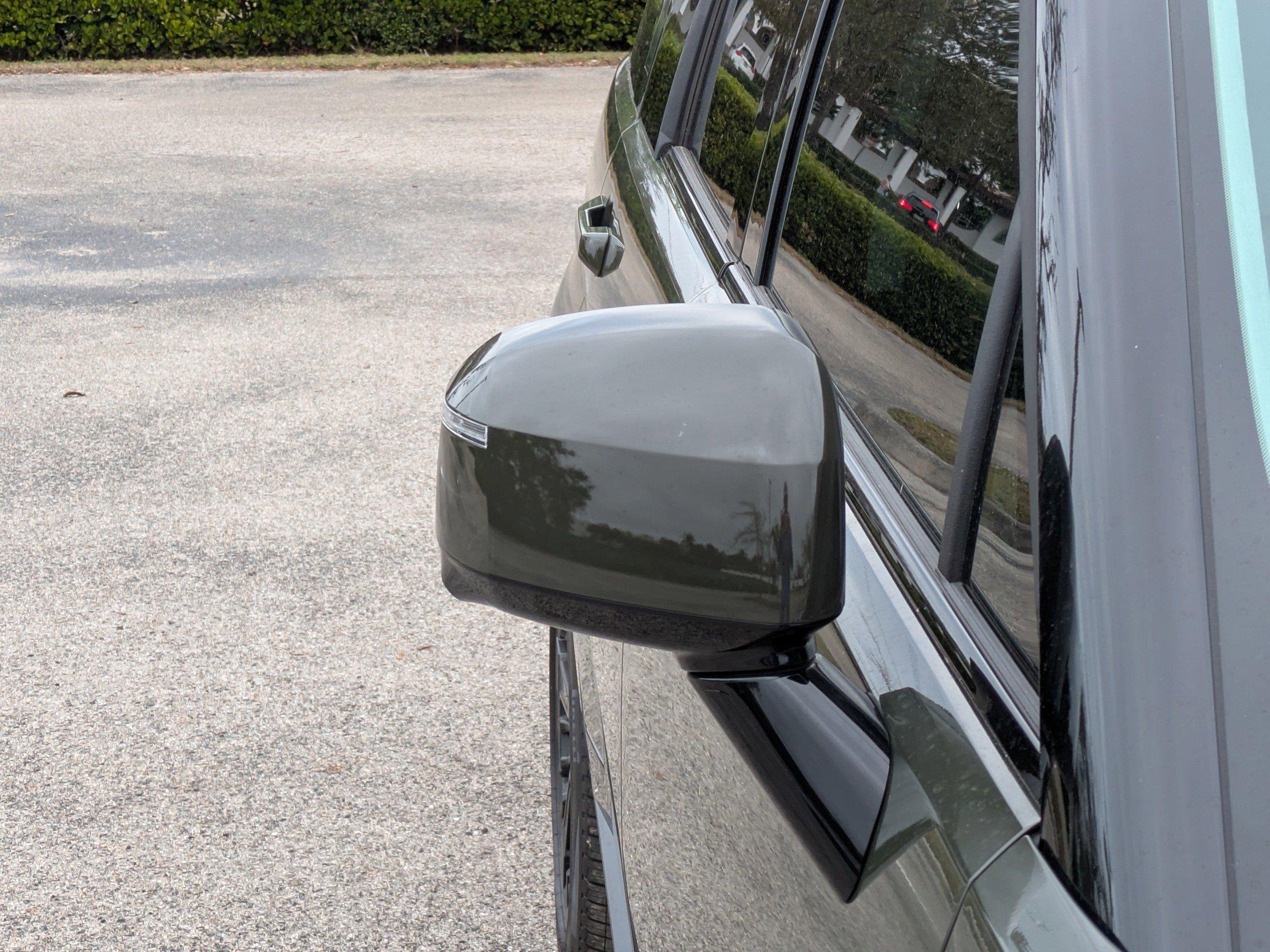 Hyundai Santa Fe Hybrid Calligraphy Front Wheel Drive Sport Utility - Thumbnail 9