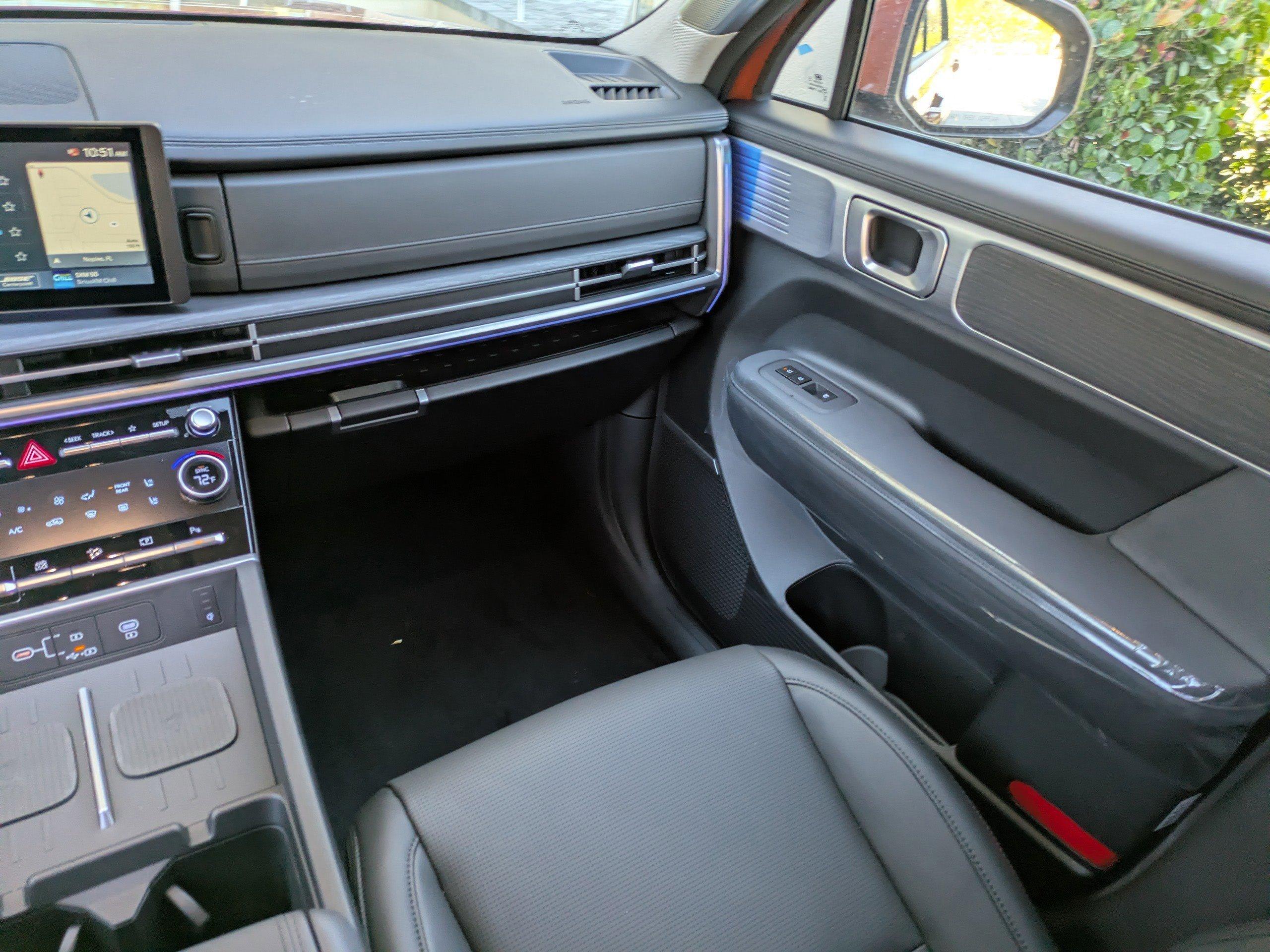 Hyundai Santa Fe Hybrid Limited All Wheel Drive Sport Utility - Thumbnail 13