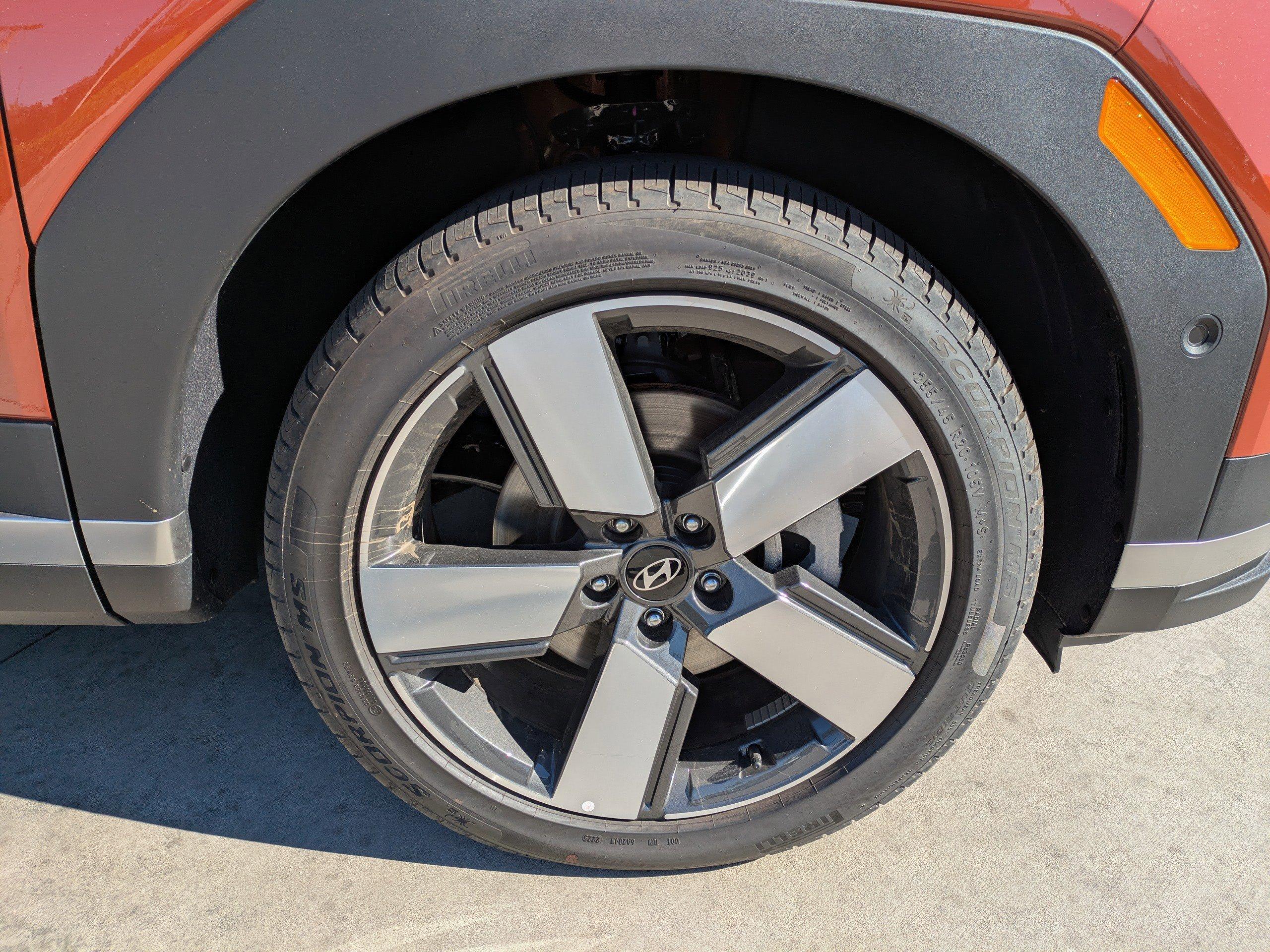 Hyundai Santa Fe Hybrid Limited All Wheel Drive Sport Utility - Thumbnail 10