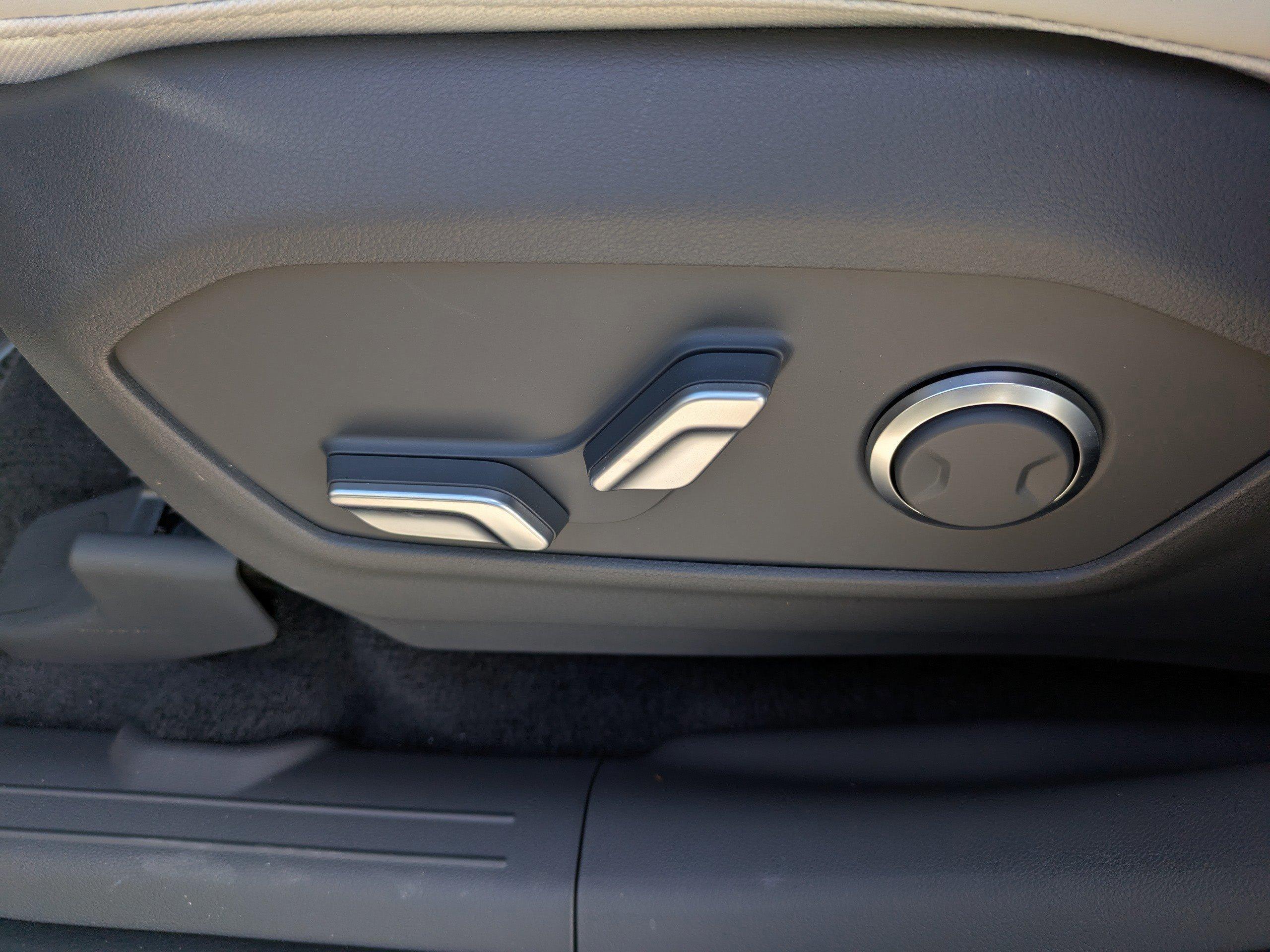 Hyundai Santa Fe Hybrid Sel Front Wheel Drive Sport Utility - Thumbnail 19