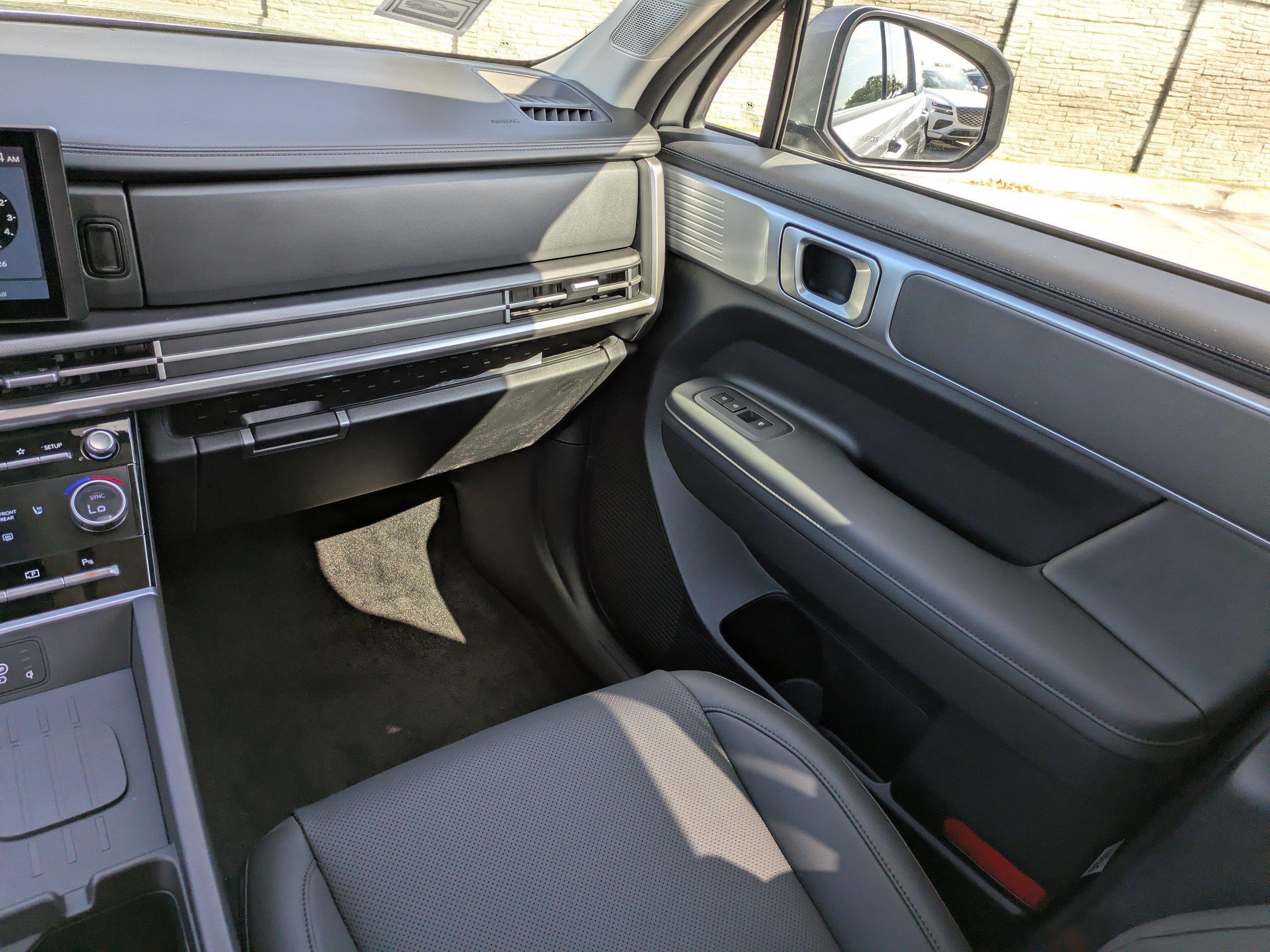 Hyundai Santa Fe Hybrid Sel Front Wheel Drive Sport Utility - Thumbnail 13