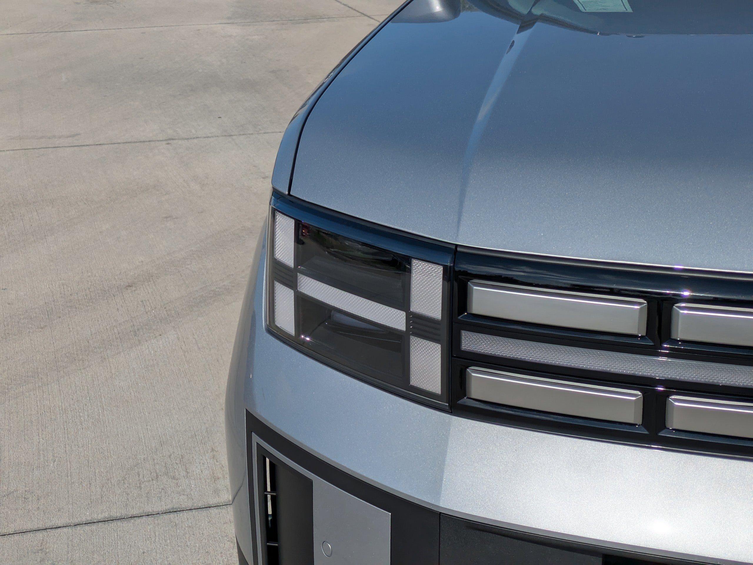 Hyundai Santa Fe Hybrid Sel Front Wheel Drive Sport Utility - Thumbnail 8