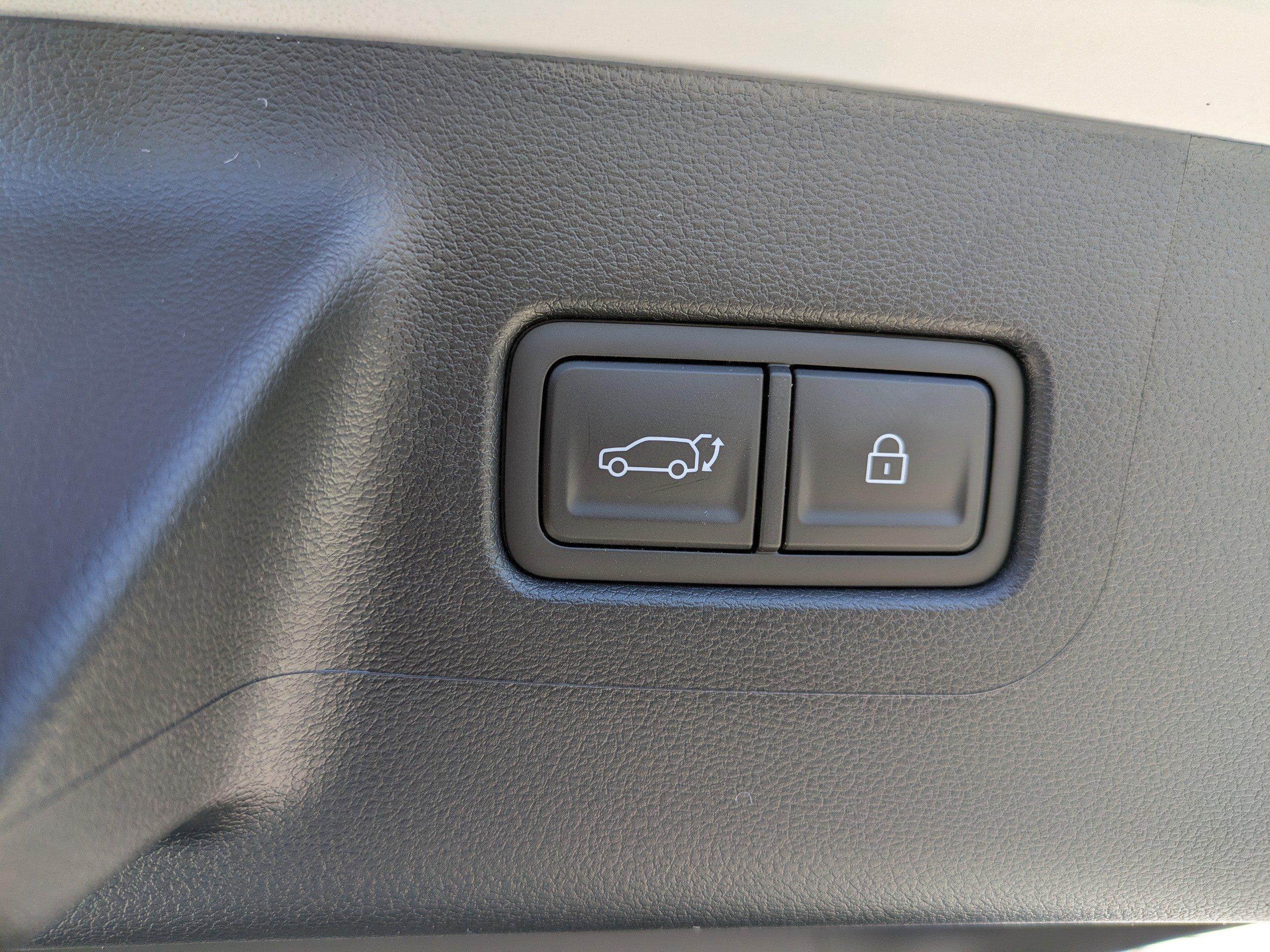 Hyundai Santa Fe Hybrid Sel Front Wheel Drive Sport Utility - Thumbnail 18