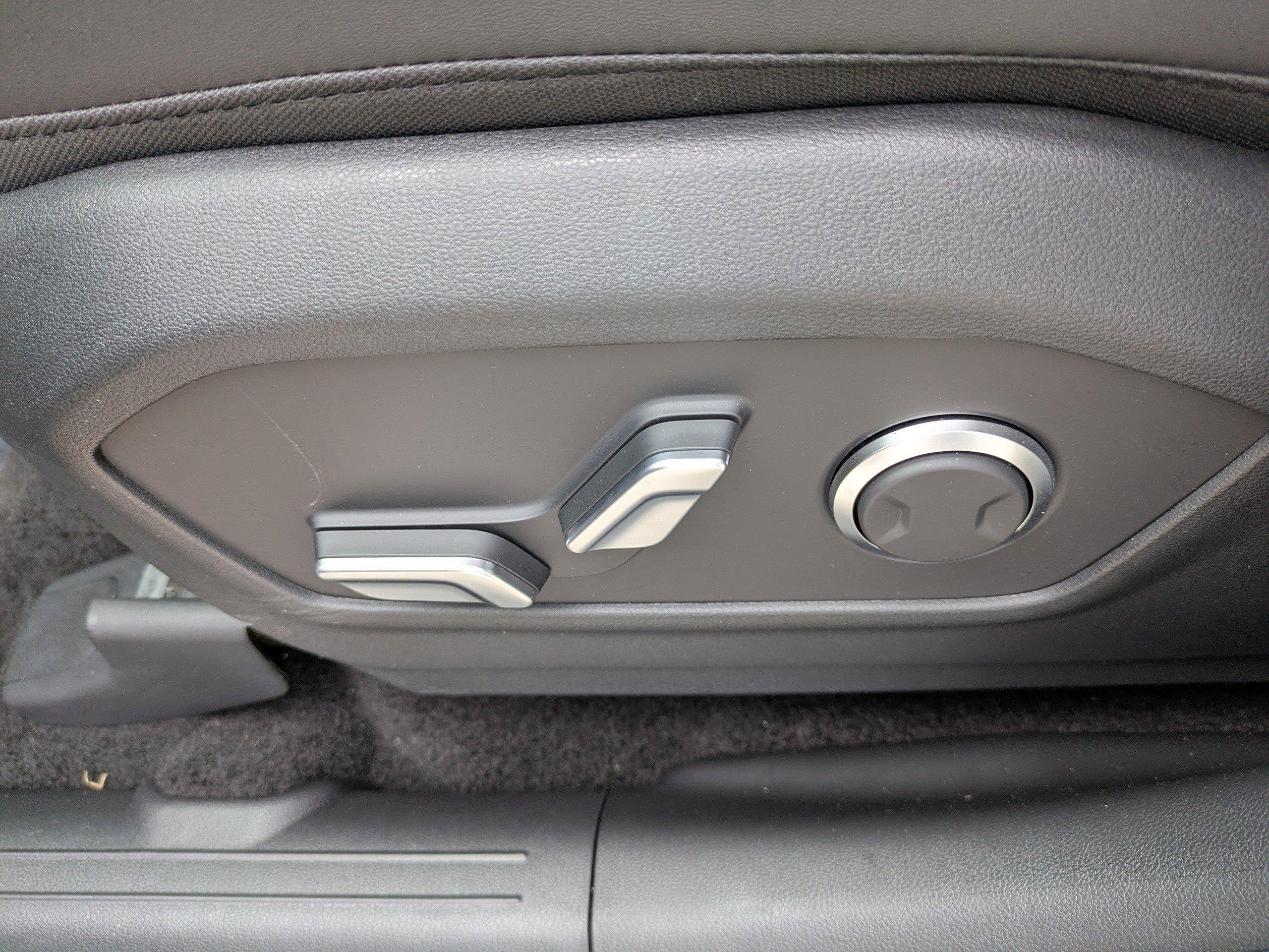 Hyundai Santa Fe Hybrid Sel Front Wheel Drive Sport Utility - Thumbnail 19