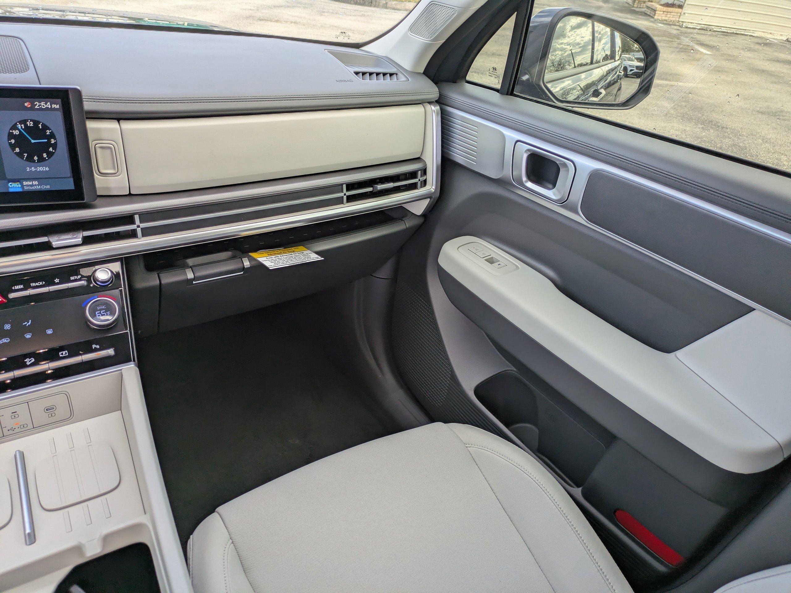 Hyundai Santa Fe Hybrid Se All Wheel Drive Sport Utility - Thumbnail 13