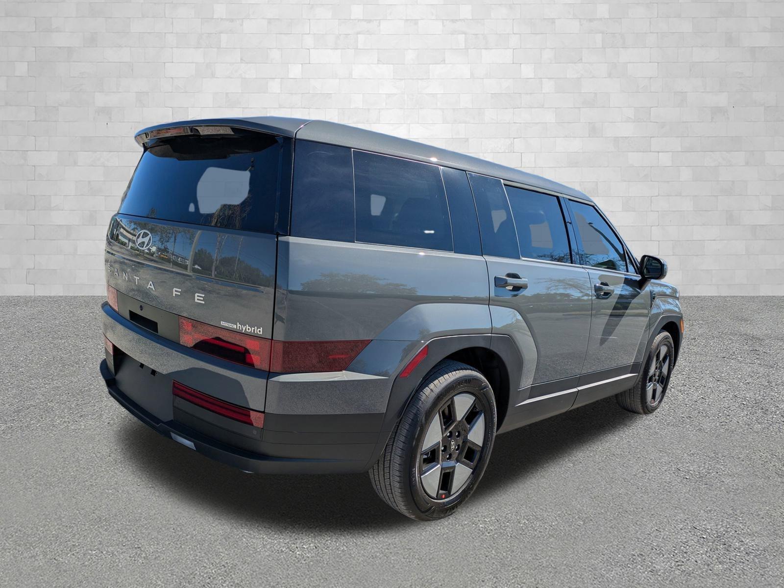 Hyundai Santa Fe Hybrid Se All Wheel Drive Sport Utility - Thumbnail 3