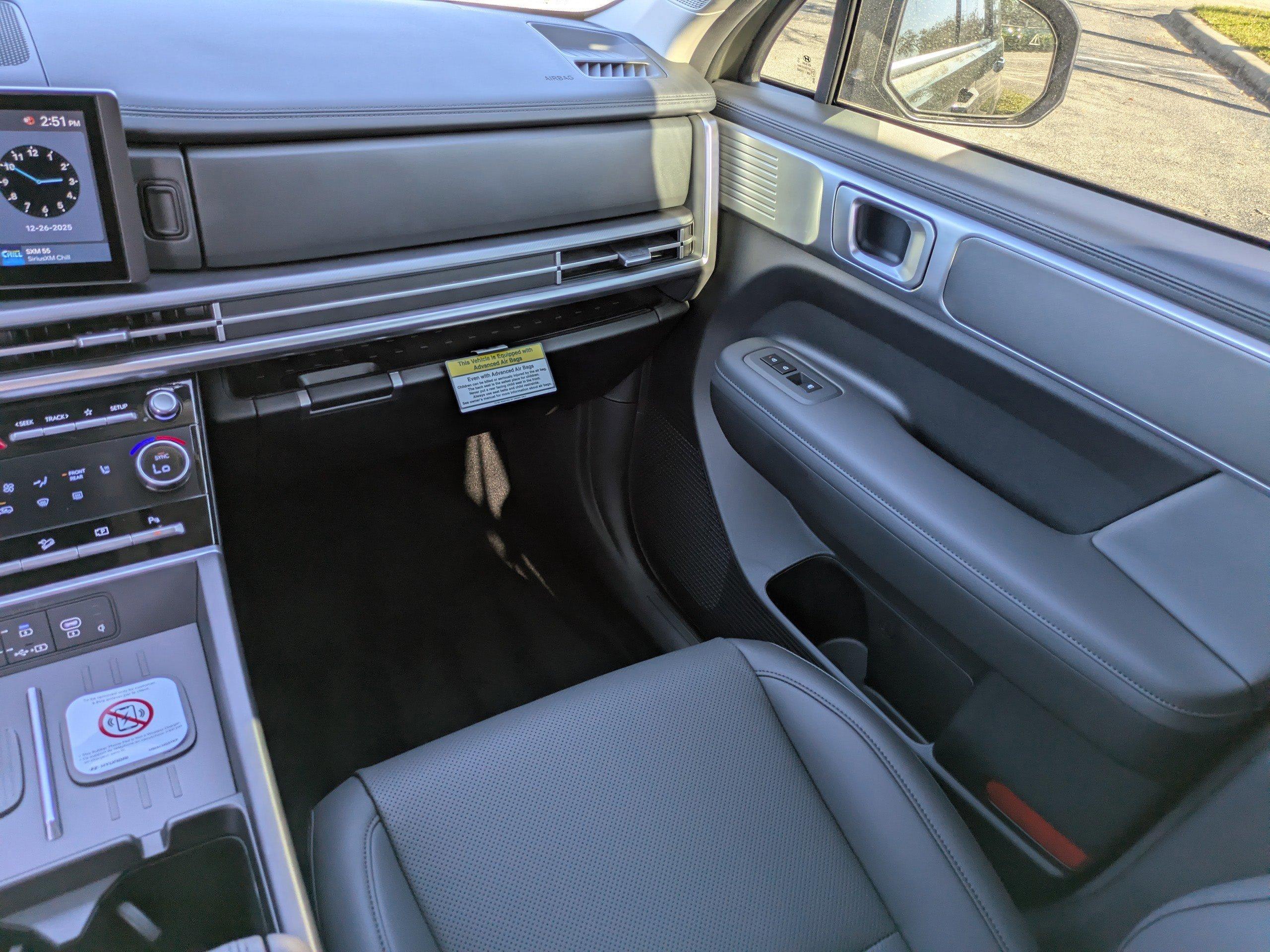 Hyundai Santa Fe Hybrid Sel Front Wheel Drive Sport Utility - Thumbnail 13