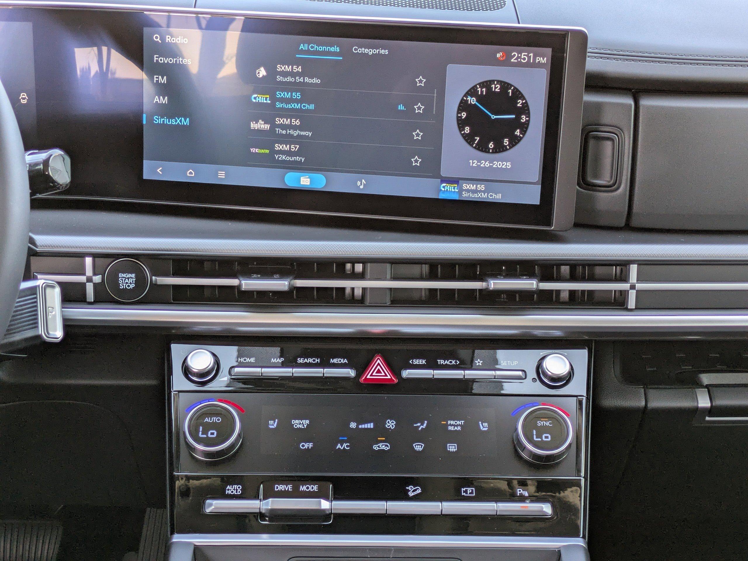 Hyundai Santa Fe Hybrid Sel Front Wheel Drive Sport Utility - Thumbnail 14