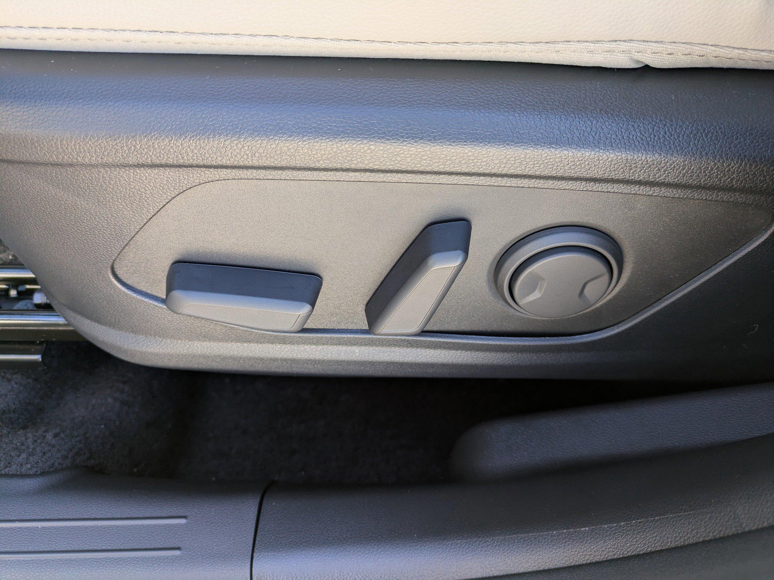 Hyundai Tucson Sel Premium Fwd Front Wheel Drive Sport Utility - Thumbnail 19