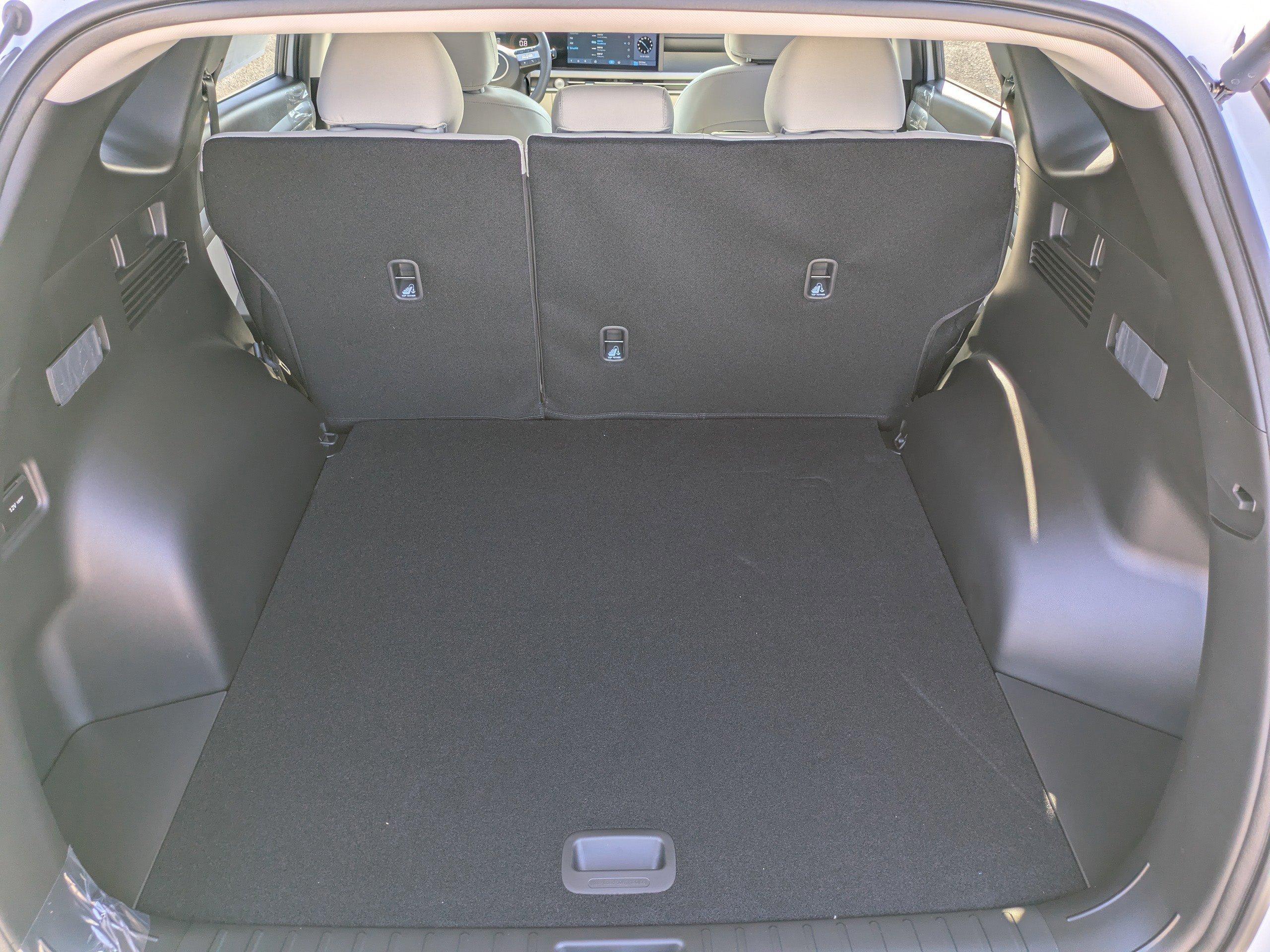 Hyundai Tucson Sel Awd All Wheel Drive Sport Utility - Thumbnail 16