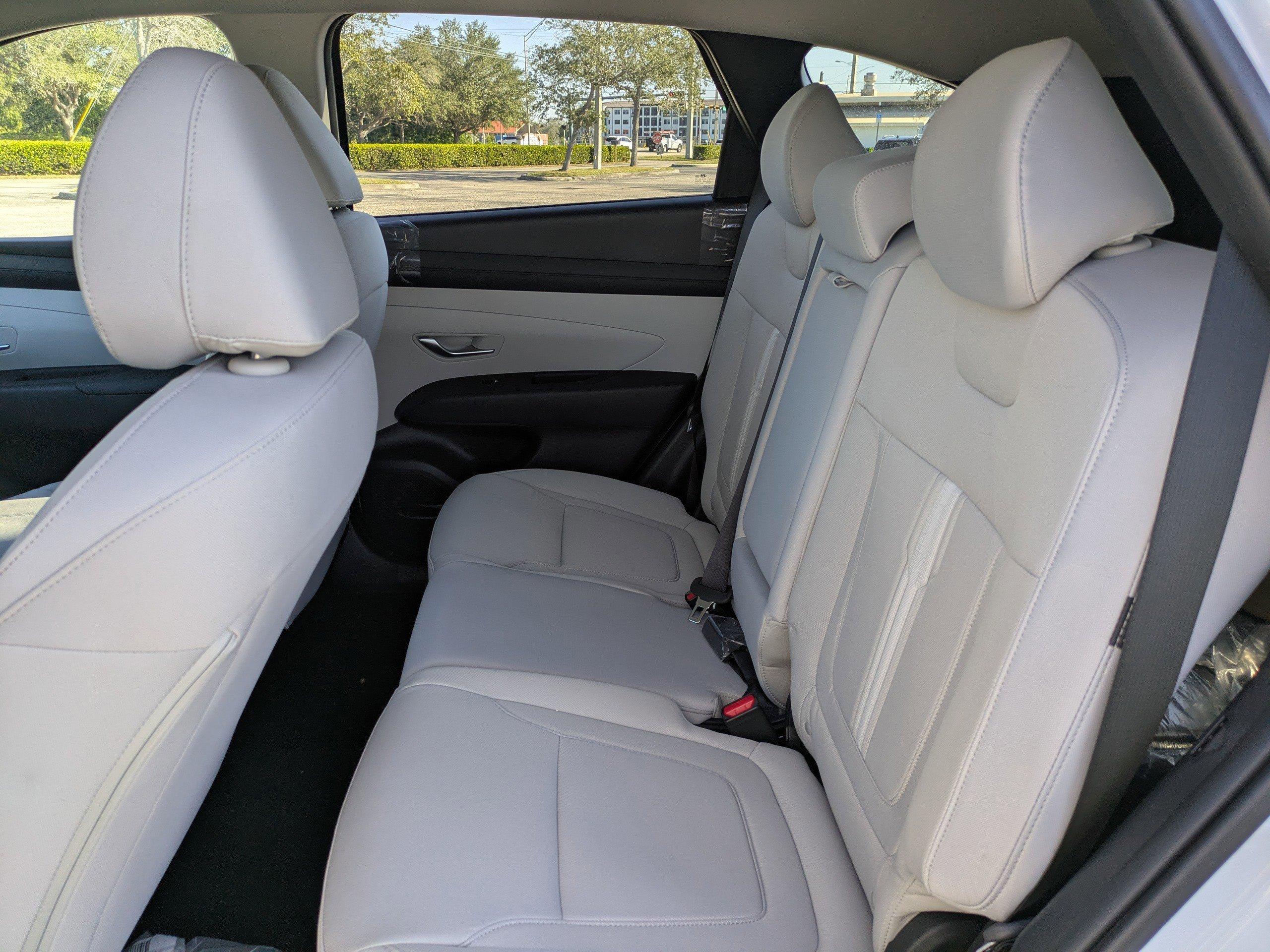 Hyundai Tucson Sel Awd All Wheel Drive Sport Utility - Thumbnail 15