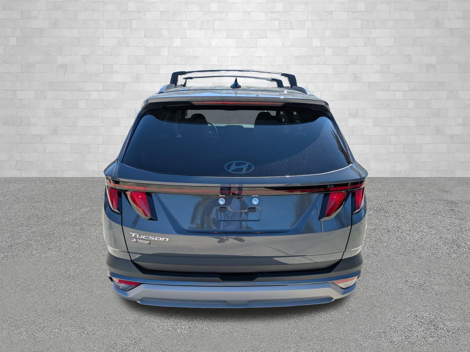 Hyundai Tucson Sel Fwd Front Wheel Drive Sport Utility - Thumbnail 4