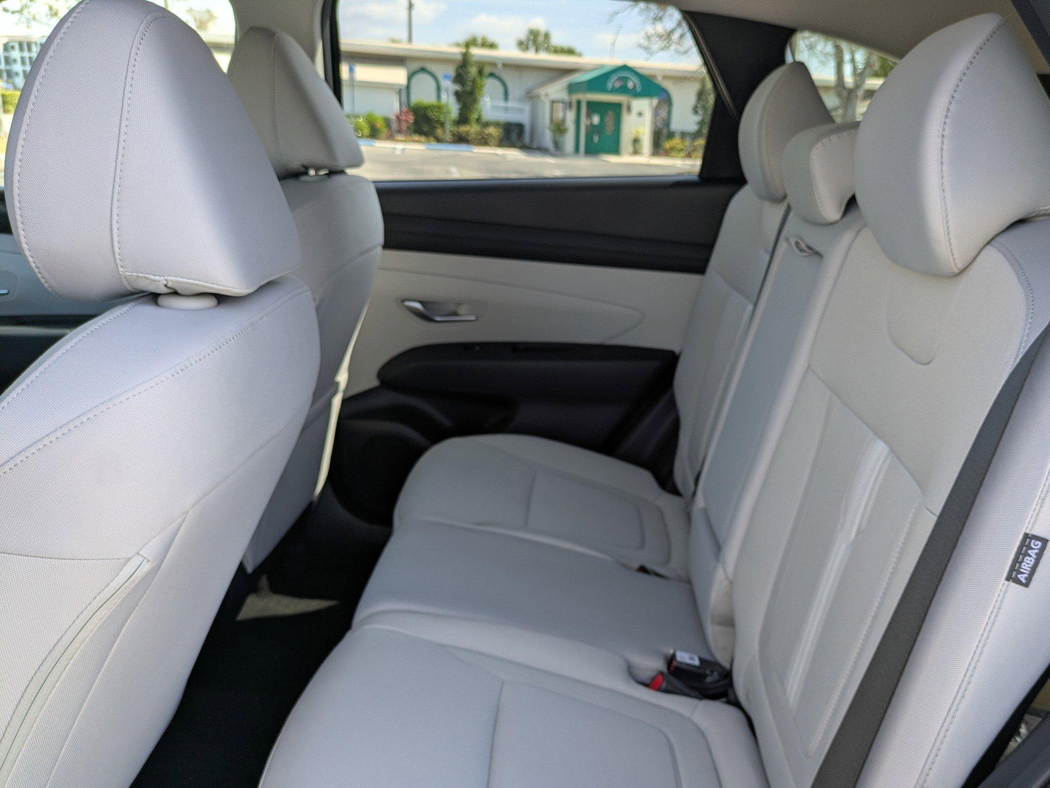 Hyundai Tucson Sel Fwd Front Wheel Drive Sport Utility - Thumbnail 15