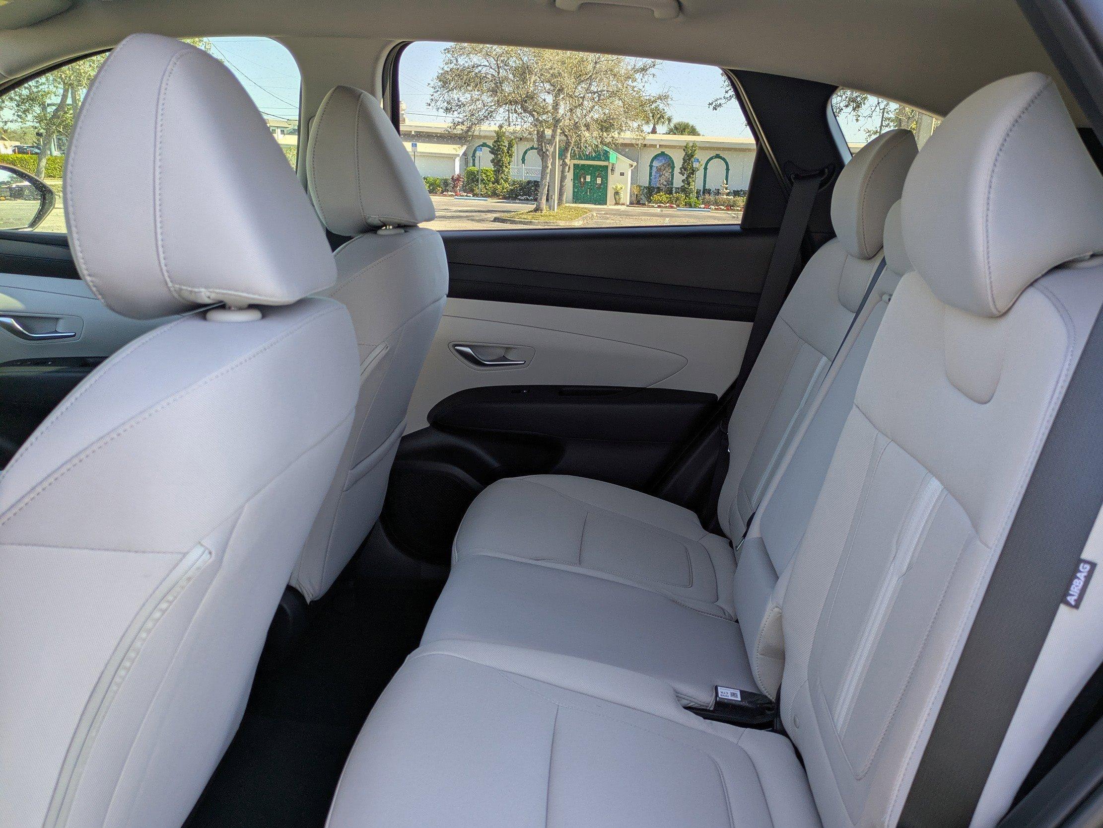 Hyundai Tucson Sel Fwd Front Wheel Drive Sport Utility - Thumbnail 15