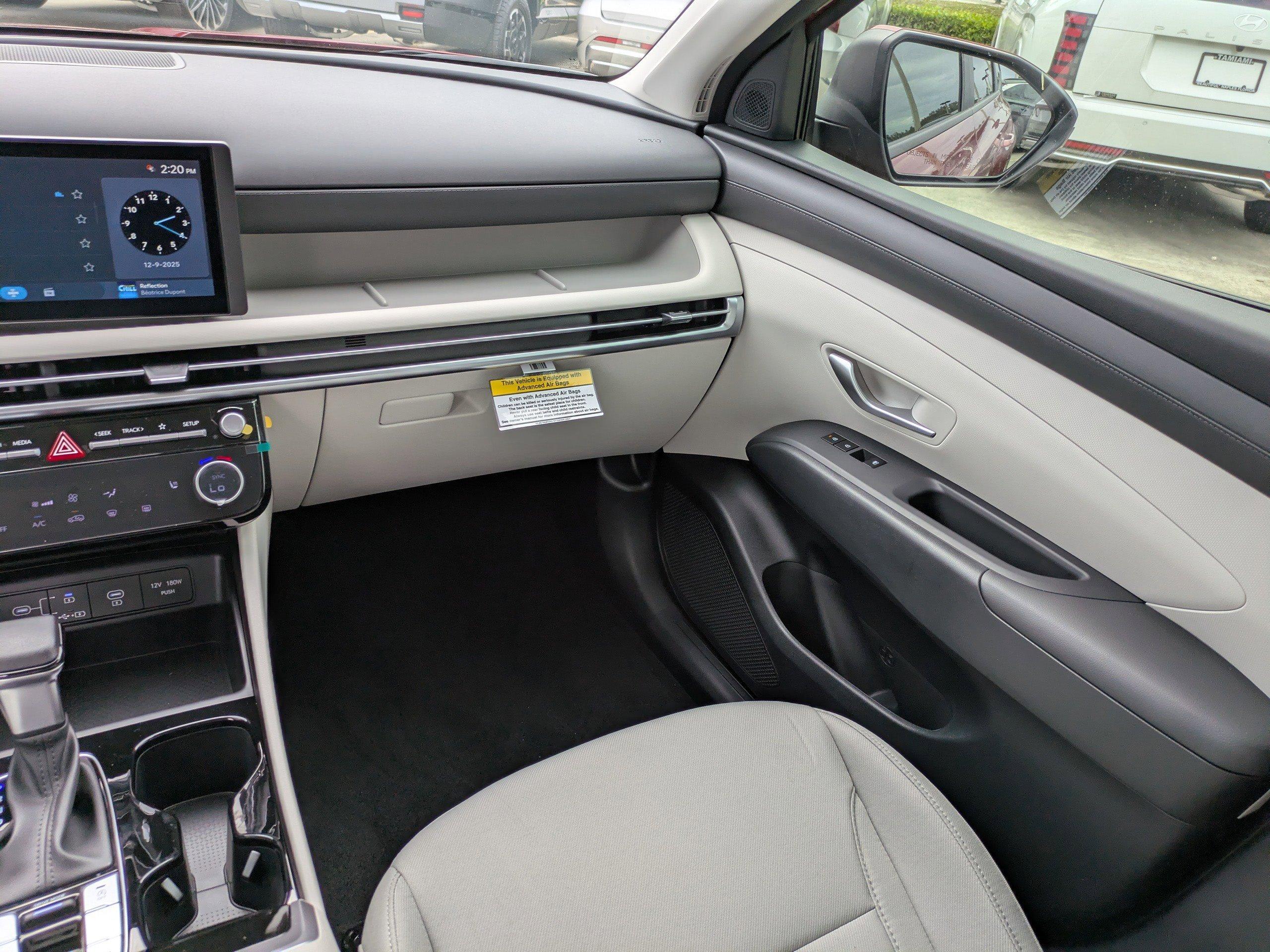 Hyundai Tucson Sel Fwd Front Wheel Drive Sport Utility - Thumbnail 12