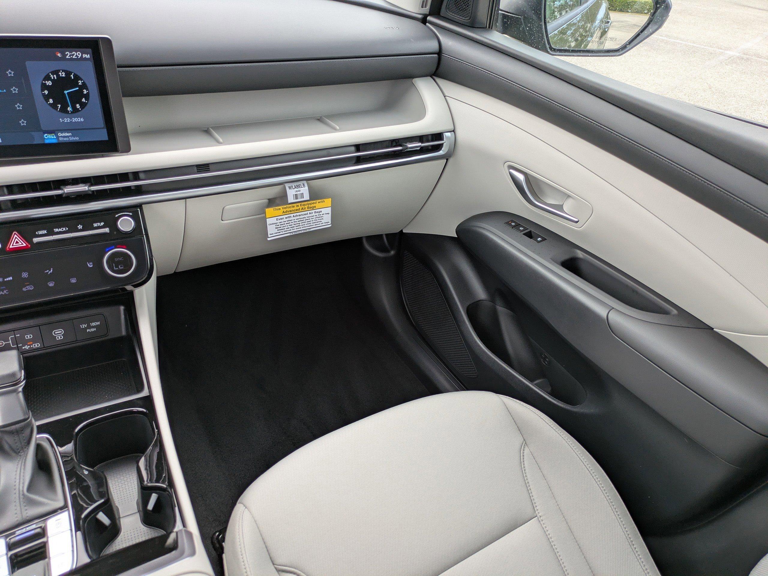 Hyundai Tucson Sel Fwd Front Wheel Drive Sport Utility - Thumbnail 12