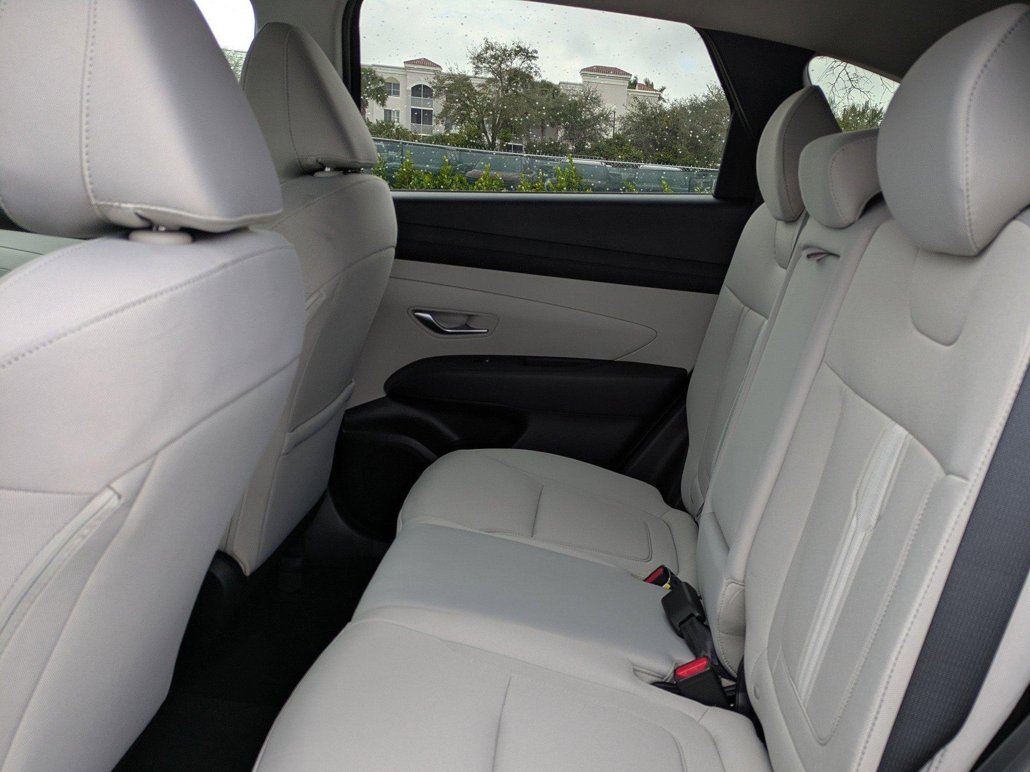 Hyundai Tucson Sel Fwd Front Wheel Drive Sport Utility - Thumbnail 15